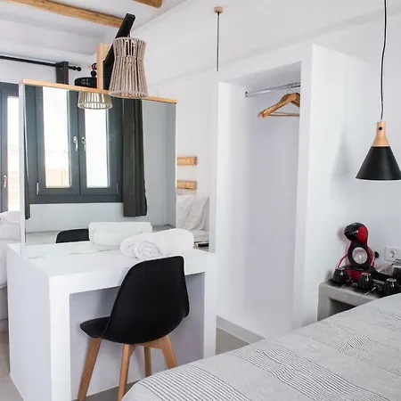 Piperaki Project נאוסה