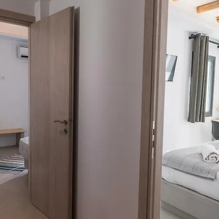 Piperaki Project נאוסה