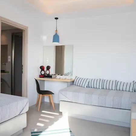 Piperaki Project * נאוסה