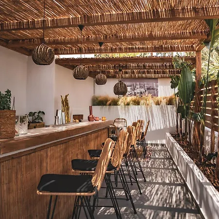 Piperaki Project Apartman Náusza